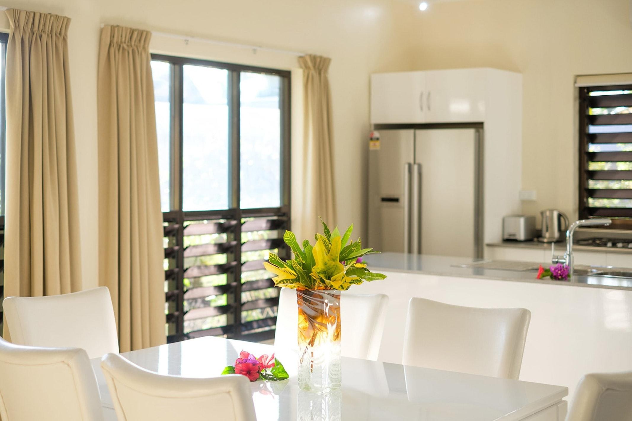 First Landing Beach Resort & Villas Lautoka Exteriör bild