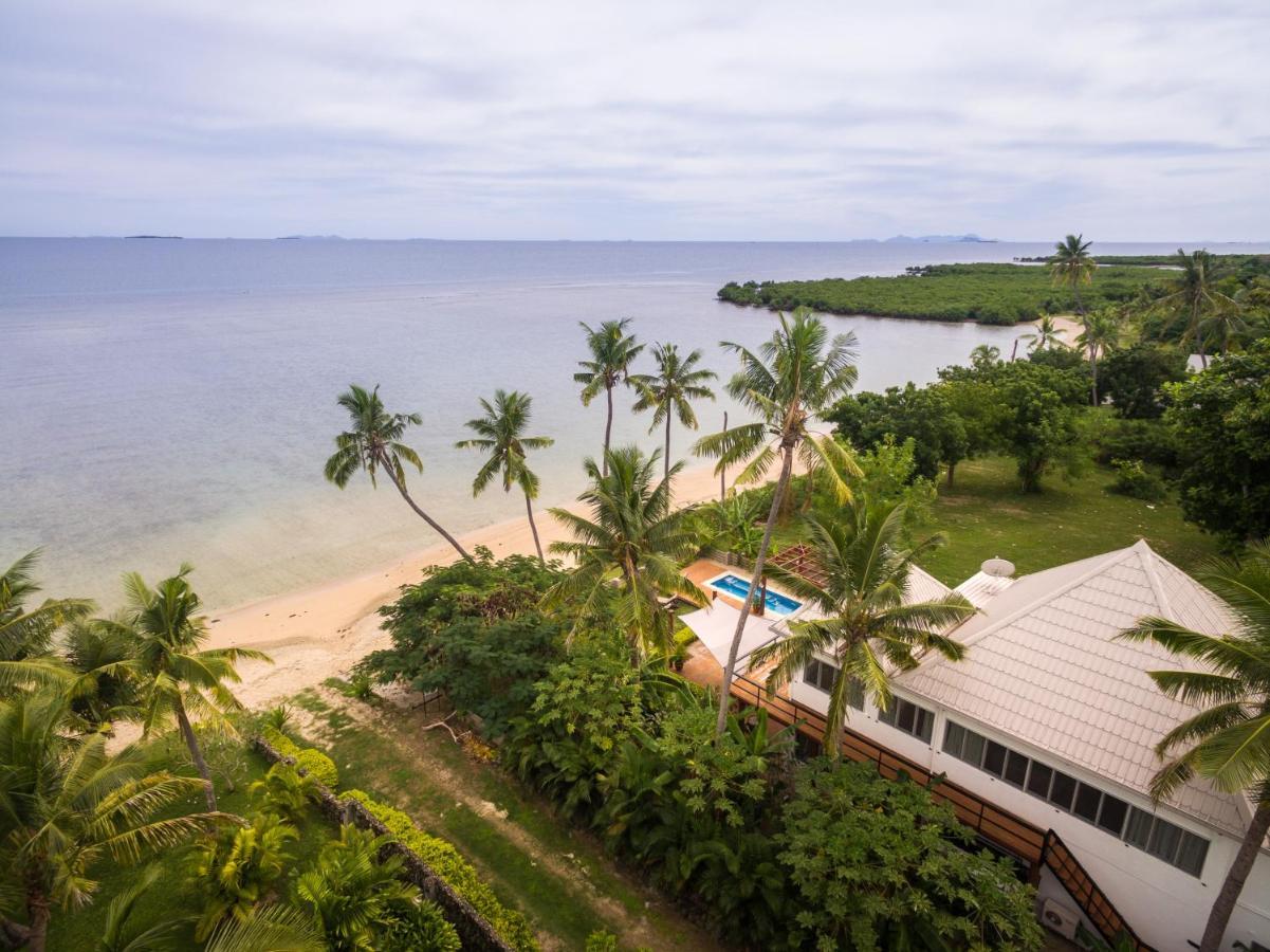 First Landing Beach Resort & Villas Lautoka Exteriör bild
