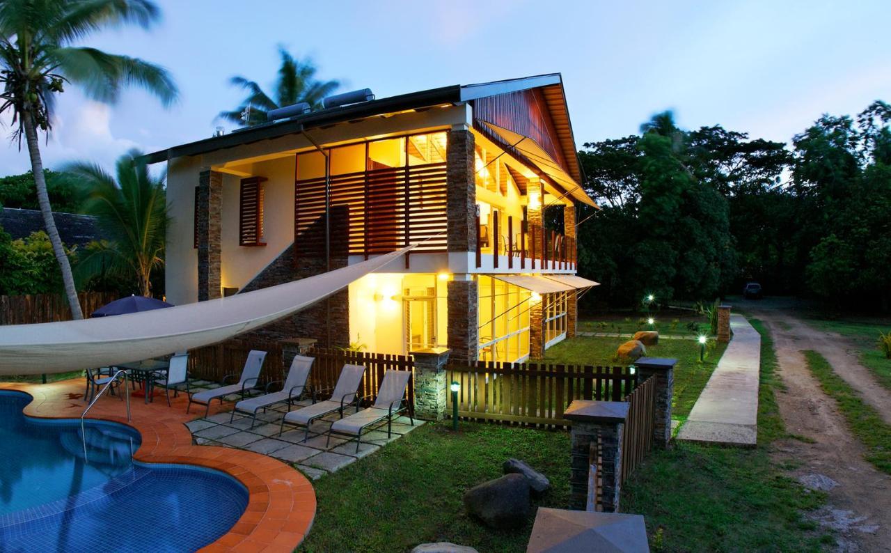 First Landing Beach Resort & Villas Lautoka Exteriör bild