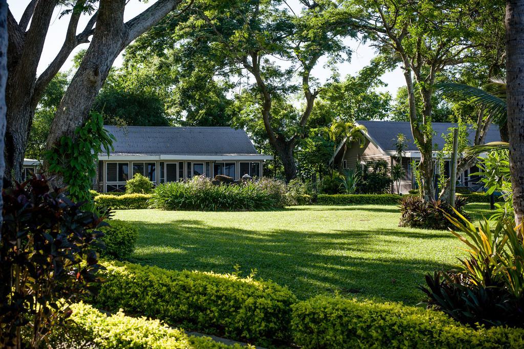 First Landing Beach Resort & Villas Lautoka Exteriör bild
